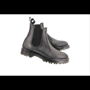 WOMENS DR. MARTEN LEATHER CHELSEA BOOT